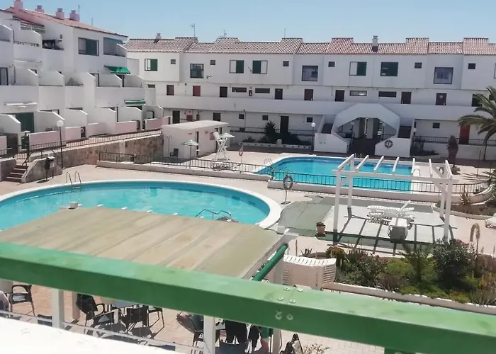 1 Costa Del Silencio