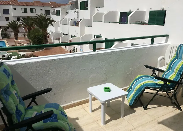 1 Costa Del Silencio